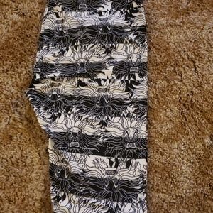 Lularoe disney leggings